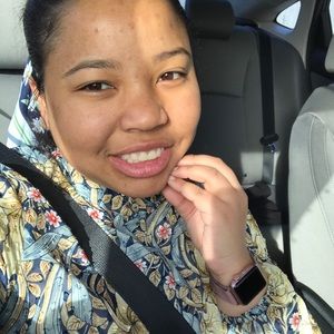 Meet your Posher, Jasmin